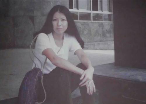 三毛初恋舒凡:为逼对方娶自己,休学出国,2人结局却完全对调_男子_爱情