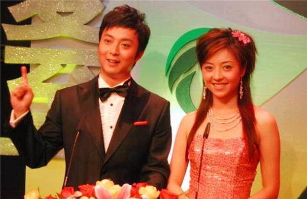 5年前,成就斐然的她却因一次"尿急",在高速路旁失去了生命_佟瑶_时候