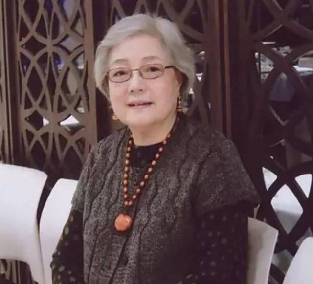 88岁林婉珍出书:直指琼瑶插足拆散婚姻,引用和尚语录公开对撕_爱情