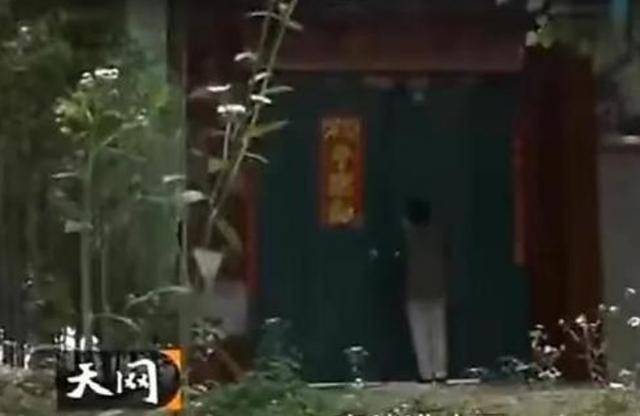 2013年,山东4歹徒见色起意,折磨新婚夫妇8小时,3人