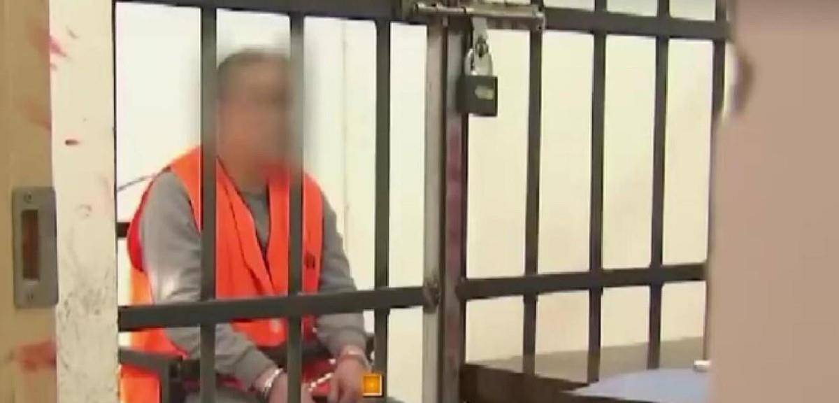 一辆白色越野车经常在晚上出现,警方调查后破获盗墓大案_李某_汉云陵