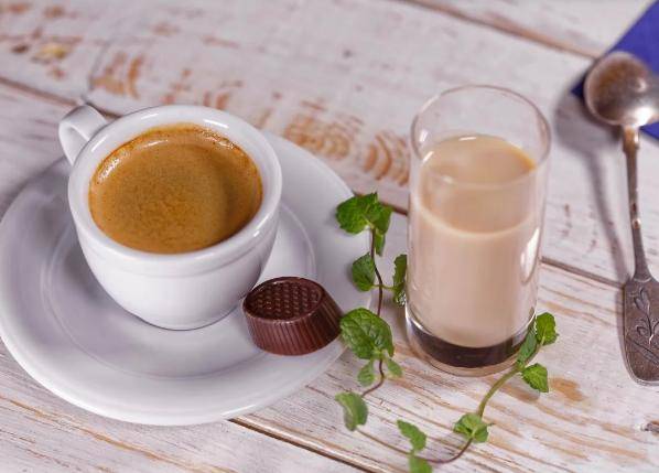 医生:保护乳腺,建议5物请管住嘴!_乳房_女性_食物