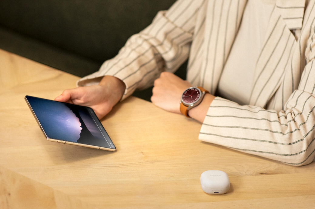 三星galaxy z fold5拓展场景边界 为移动办公带来pc级生产力_用户