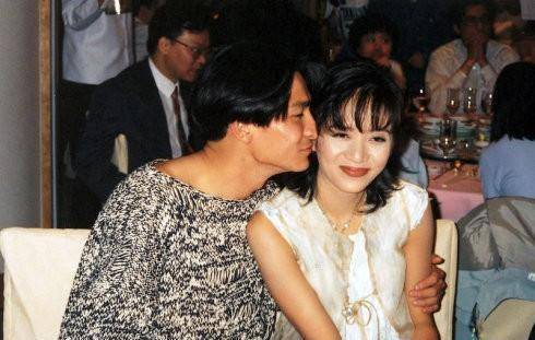 他们到底有多暧昧?_女孩_公司_曾志伟