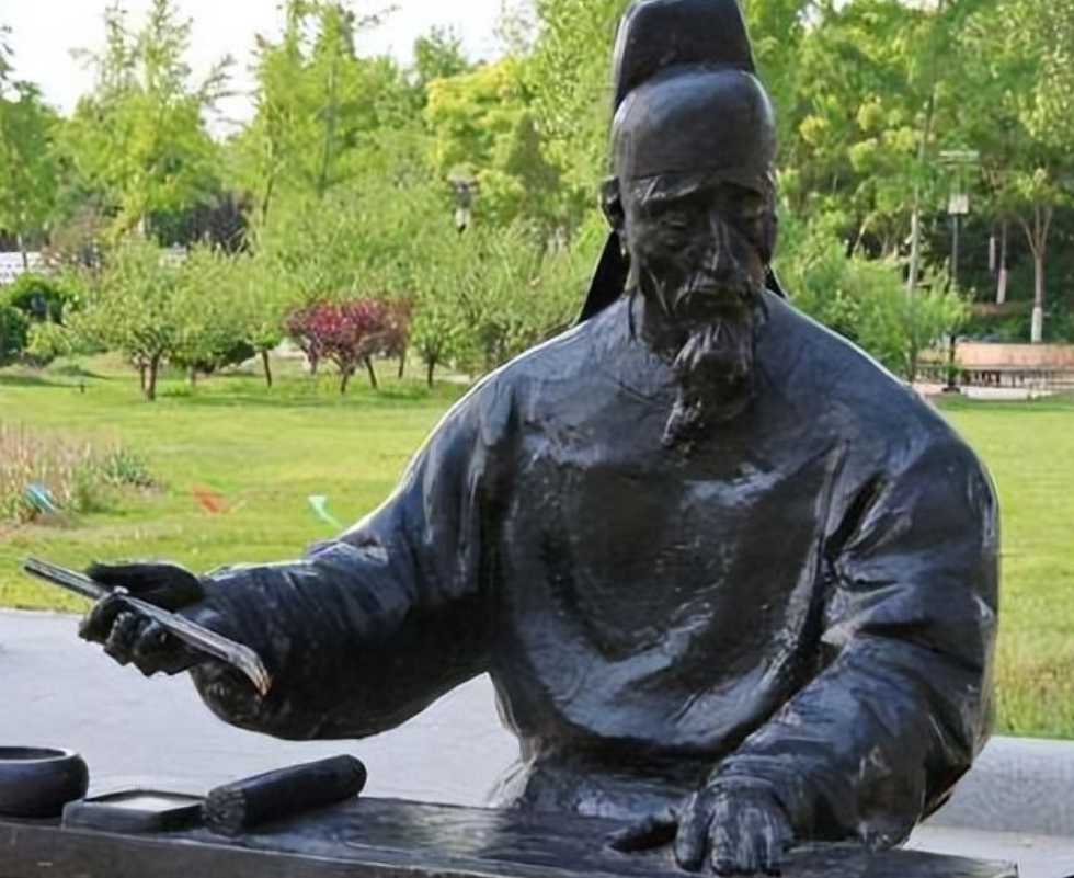 诗人各自写诗,一首极尽孤寒,一首道尽江南,火了千余年_刘长卿_张继