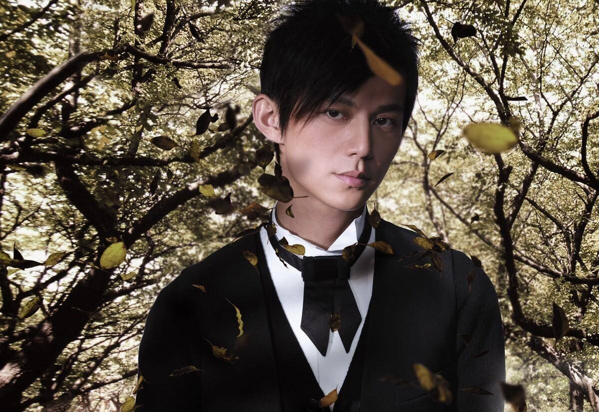 给"高情商"的明星排个名,何炅仅排第三,最后一位