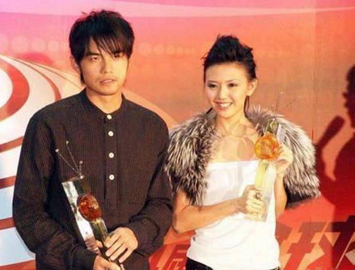 华语乐坛20年,她是唯一一个能打败周杰伦的女歌手_时候_孙燕姿_青春