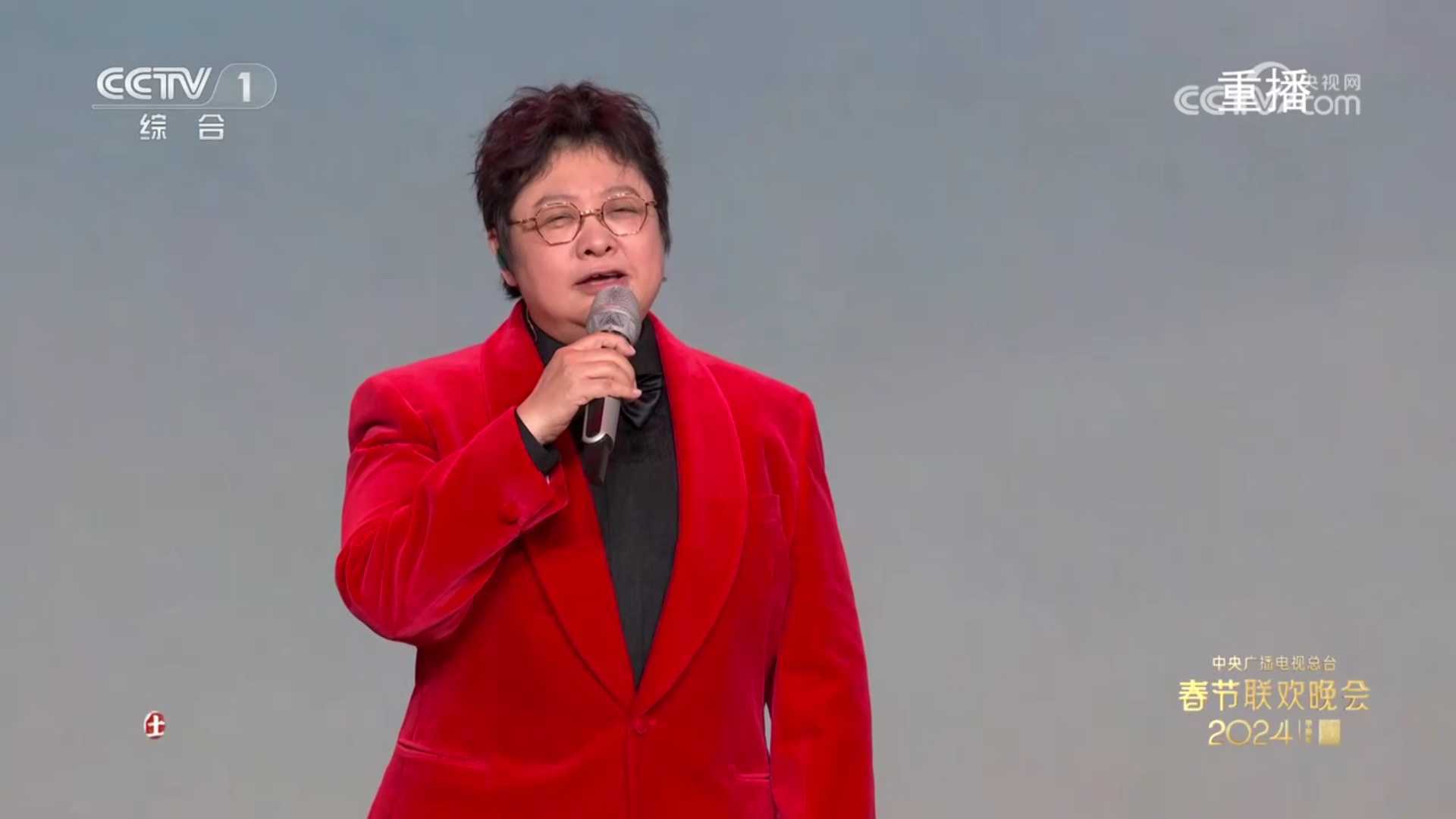 她1个节目能顶"半边天"_韩红_歌声_歌曲