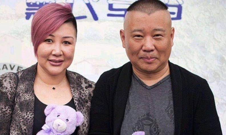 说来也巧,张云雷的姐姐就是郭德纲的夫人王惠.