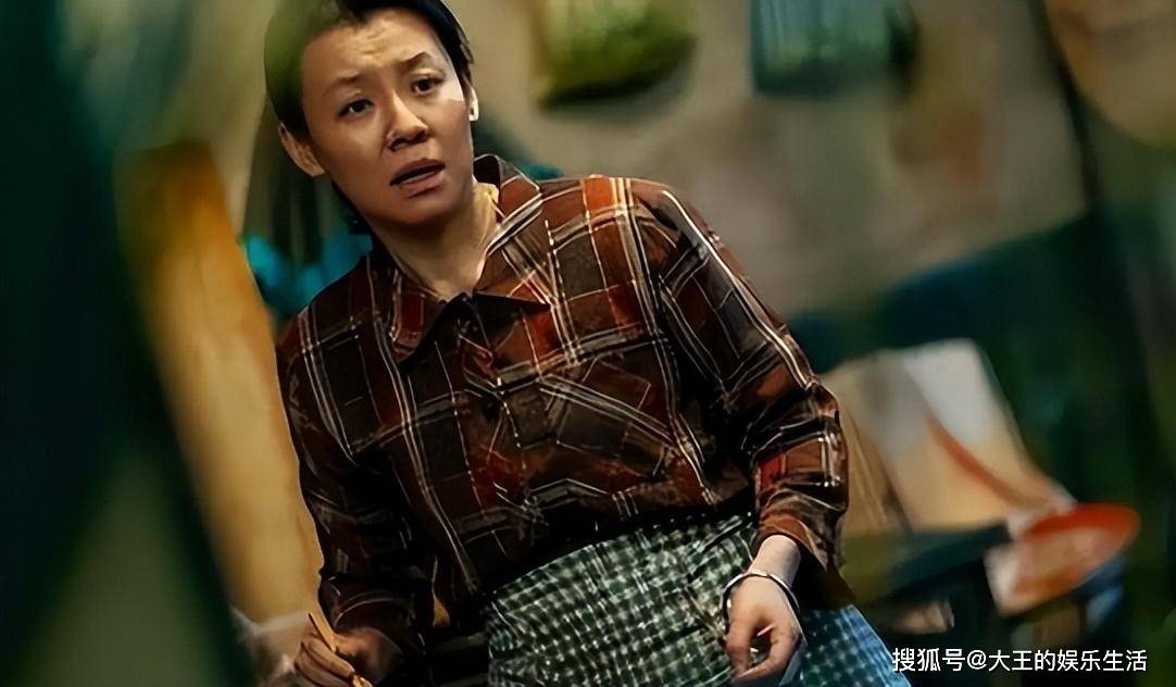 被名导"白嫖"三年后离开,39岁高龄生子,现在是中生代演员榜样_刘琳和