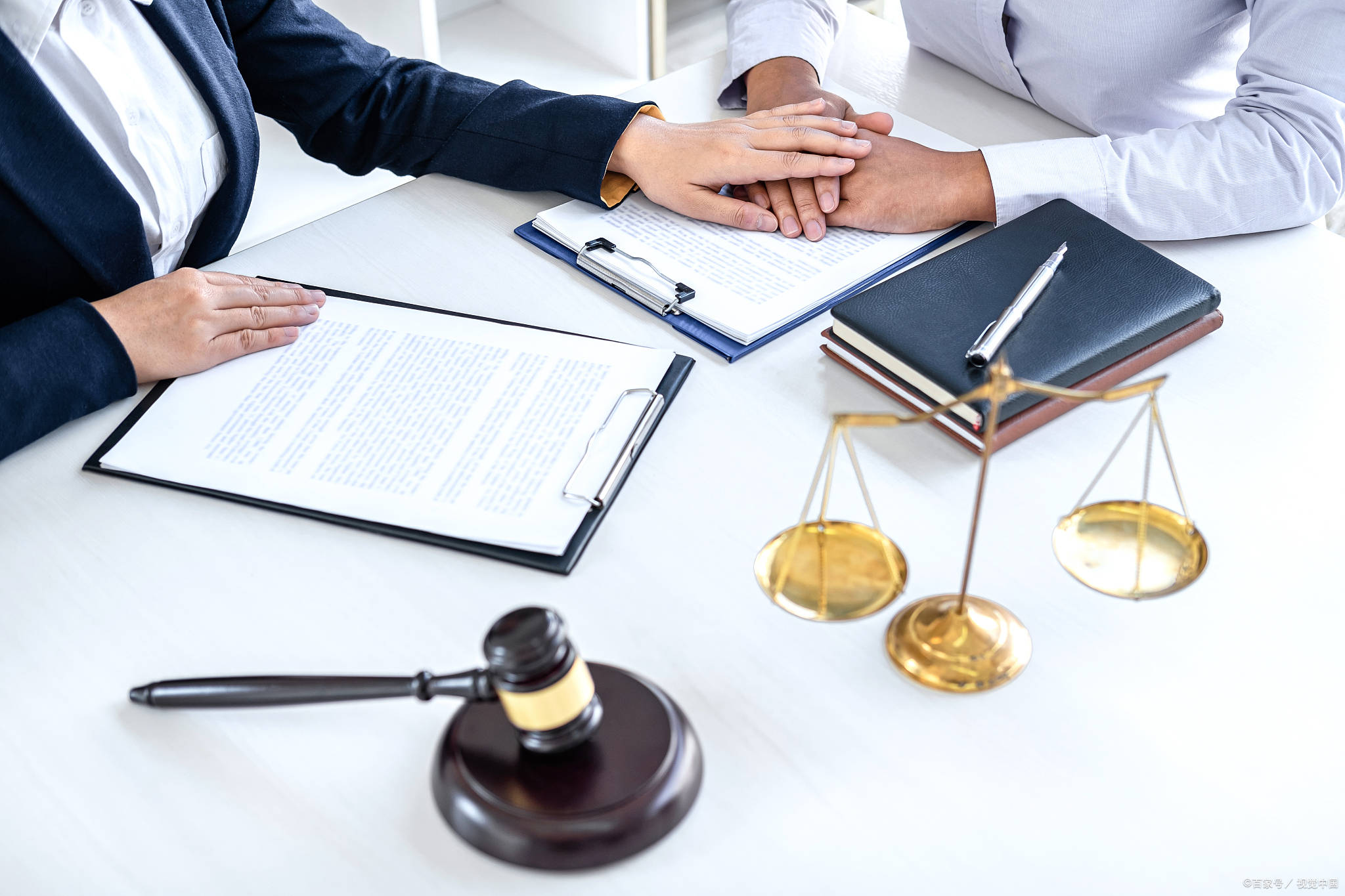 企业法律顾问怎么考?好考吗?需要什么条件?就业前景怎么样?