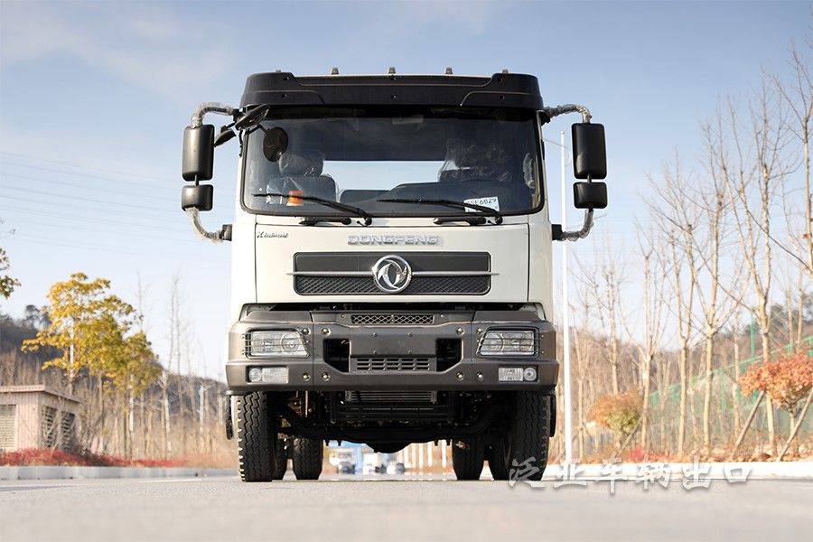 东风四驱4x2全驱摆臂垃圾运输车垃圾清运车_底盘_分类_价格