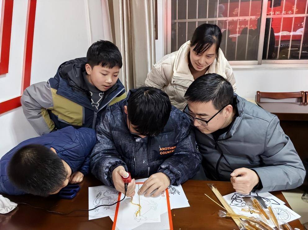 泰州寺巷街道大王社区:喜闹元宵启新春 共话非遗乐传承_活动_文化