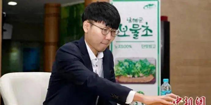 农心杯申真谞再胜丁浩无人可挡,最后与中帅辜梓豪决胜_对手_申二_柯洁