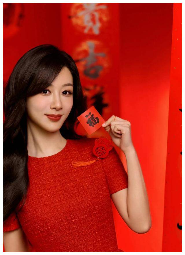 杨紫澄清未参演《竹书谣》,媒体传闻不实,引发热议._八卦_因为_时候