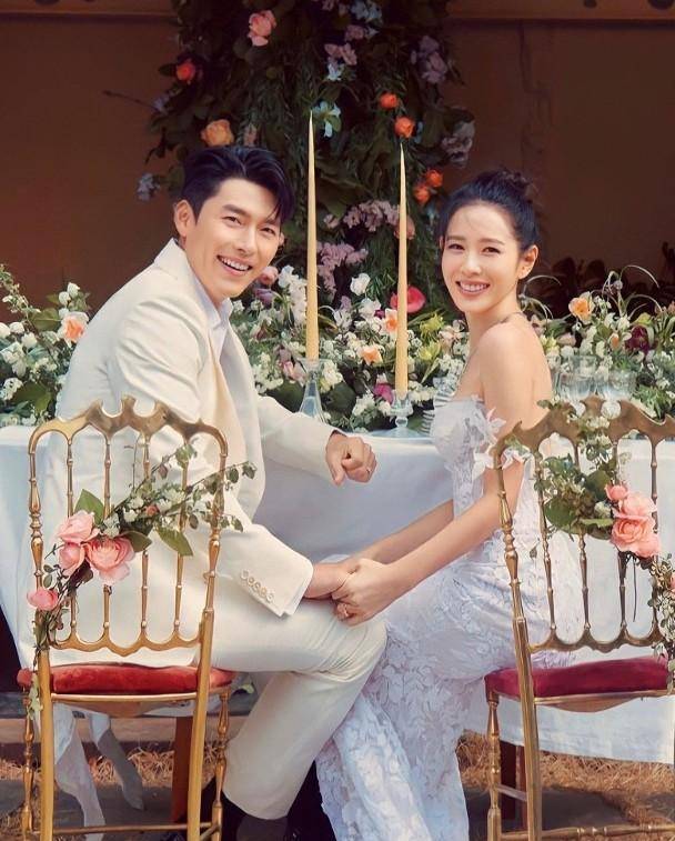 玄彬夫妇最新约会画面曝光,孙艺珍眼里只有丈夫,爱意满泻太甜了_生活