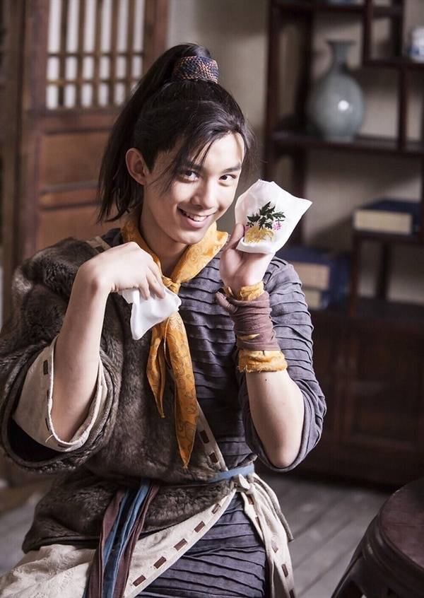 吴磊主演剧评分榜top10! 《在暴雪时分》6.8分,《星汉灿烂》7.