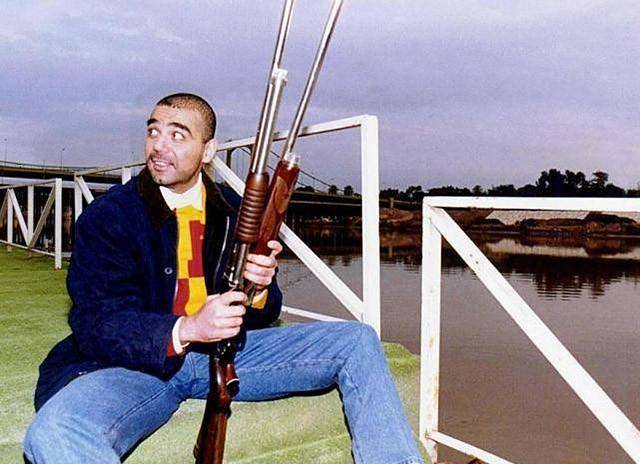 可惜的是,乌代并没有因此而死亡,仅有此事后,他的腰部以下尽数瘫痪.