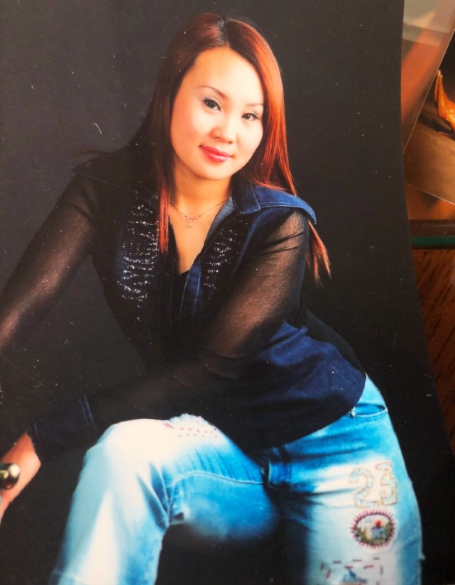 王小利眼里有泪:3个儿女我一样爱,一婚二婚都有痛_温美玲_演出_赵本山