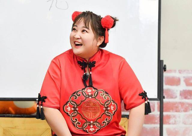 贾玲:北上靠姐姐接济,为了"好笑"刻意增肥,如今暴瘦100斤?