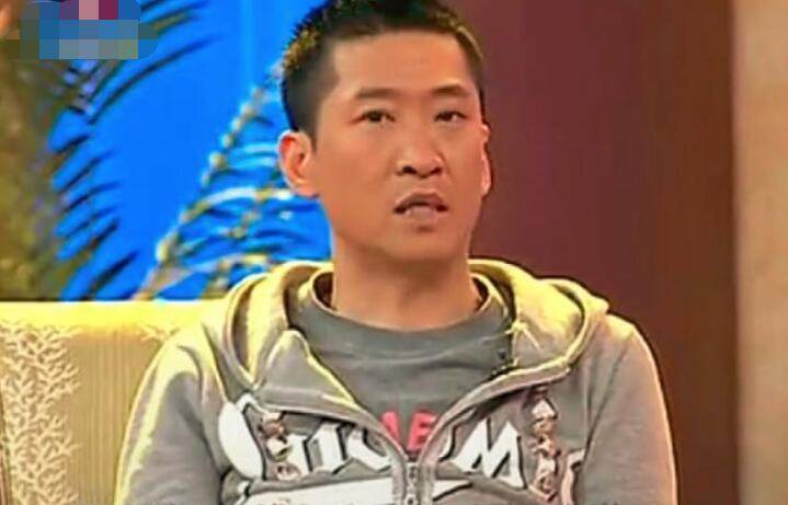 从这样一番谈话中,我们可以知道一个真相,那就是周杰和陈道明是师徒