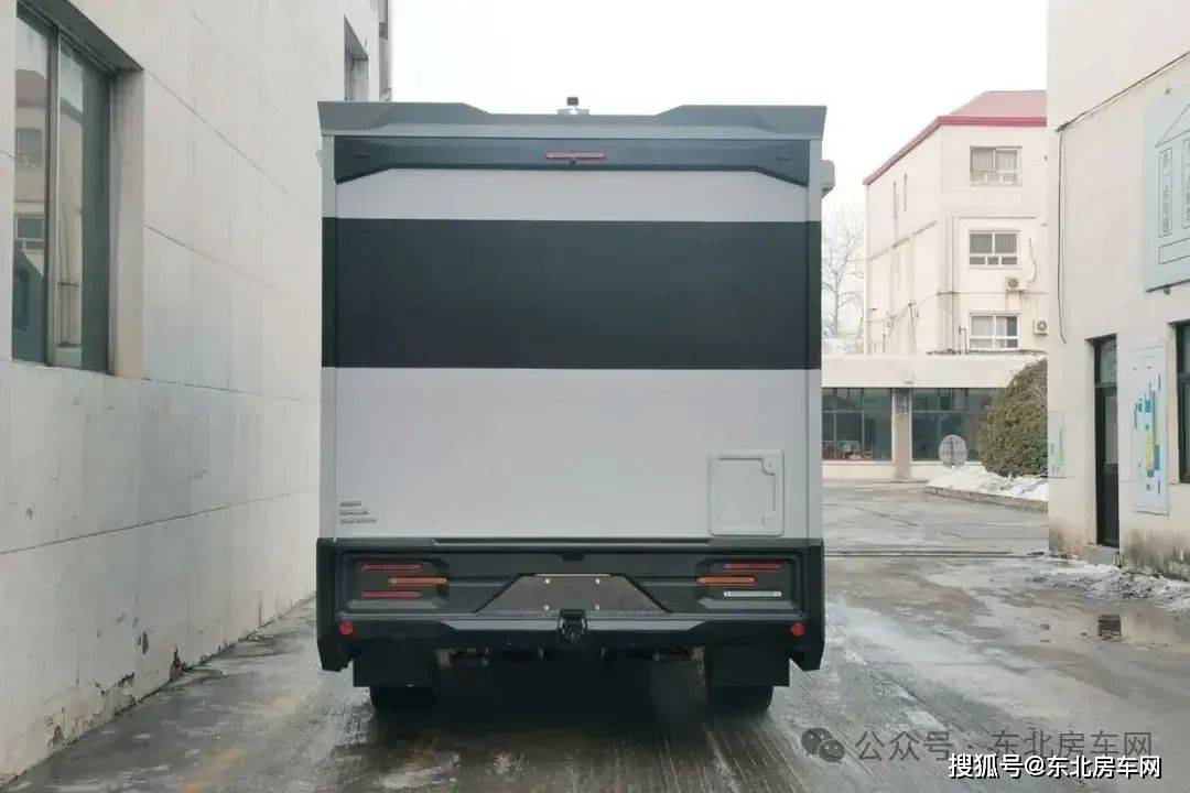 29-31日沈阳房车展】览众"大型越野皮卡房车-山海炮房车"震撼来袭!