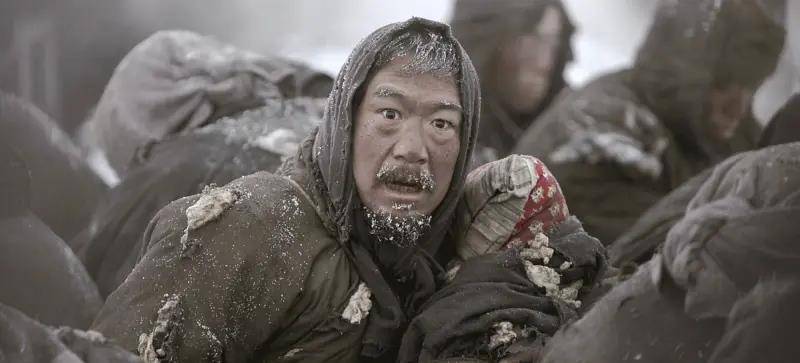 吃树皮,卖孩子,300万人丧生的《一九四二》,堪称人间炼狱_河南_培基