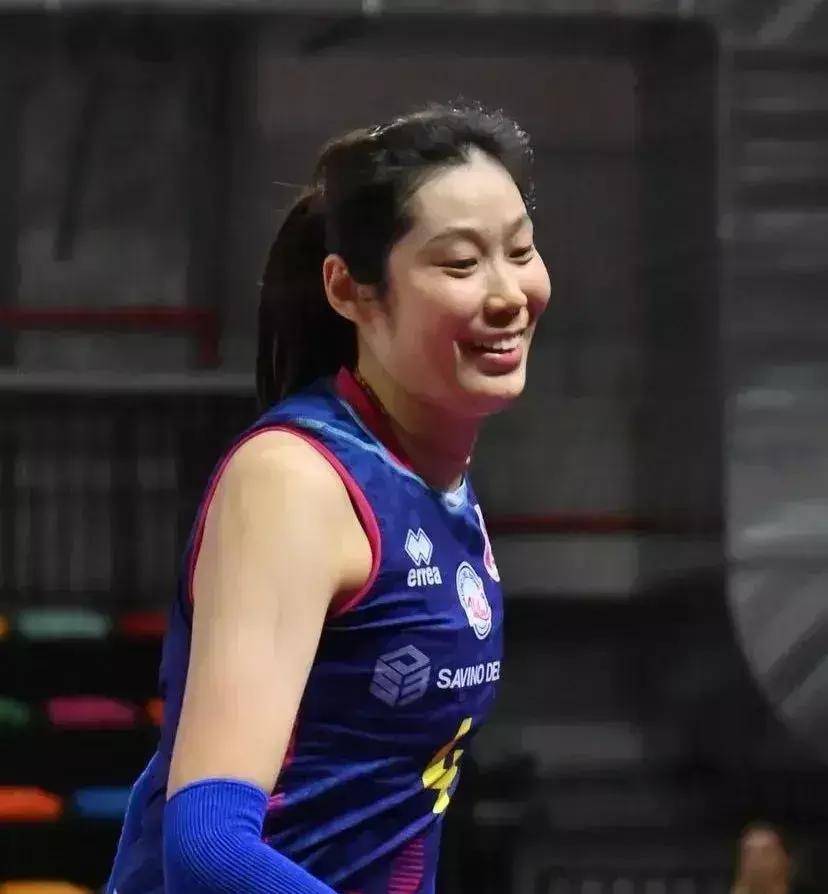 我无法解释为什么蔡斌为朱开门,而朱婷却准备回来.