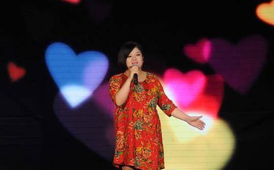 《星光大道》"山楂妹":出生被父母分手,爆红后父母又跑来认亲_张月乔