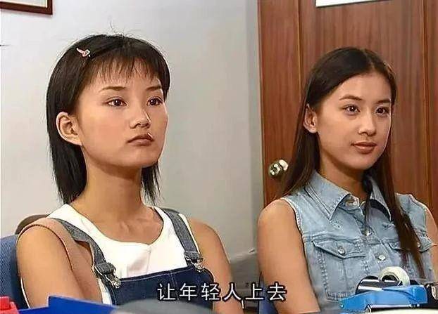 2005年,黄圣依仅用几张照片,便让周星驰的心血顷刻崩塌_杨子花_公司