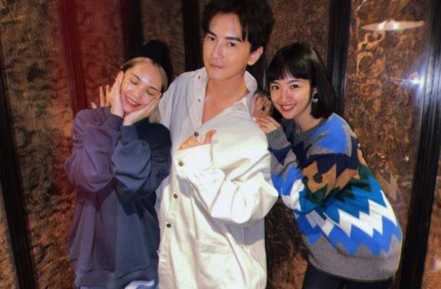 杨丞琳晒好友合影,38岁林依晨时隔两个月终于露面,气质变化大_郑元畅