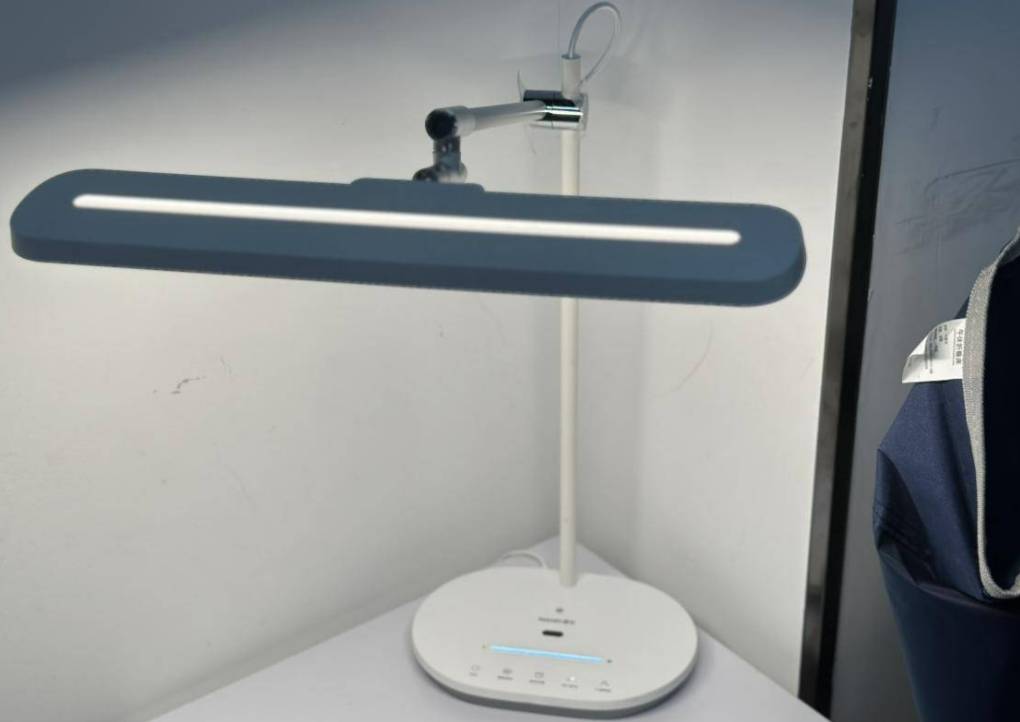 哪个牌子的护眼台灯好用?手把手教你选出最好用的护眼台灯