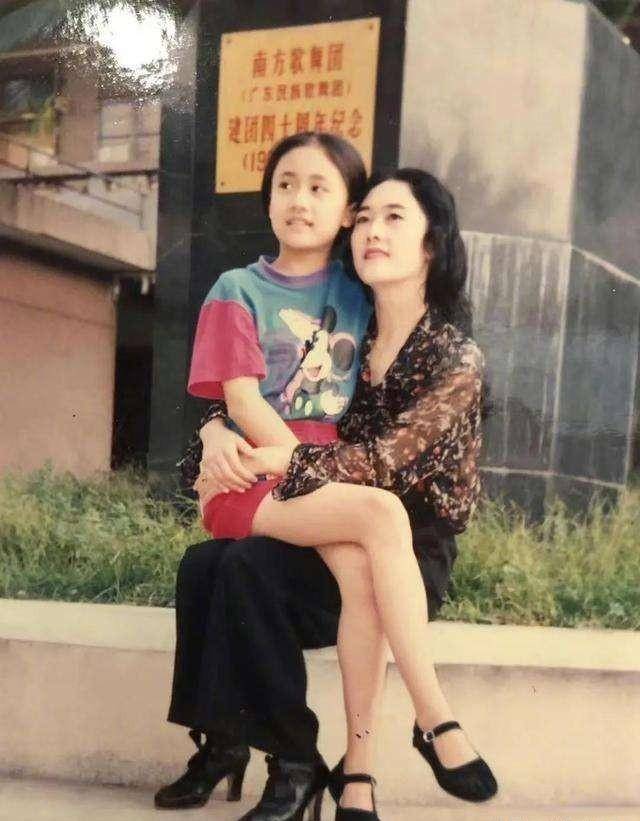 手撕聂远,改造郑钧,刘芸如今多幸福,曾经就有多伤_父母_事业_因为