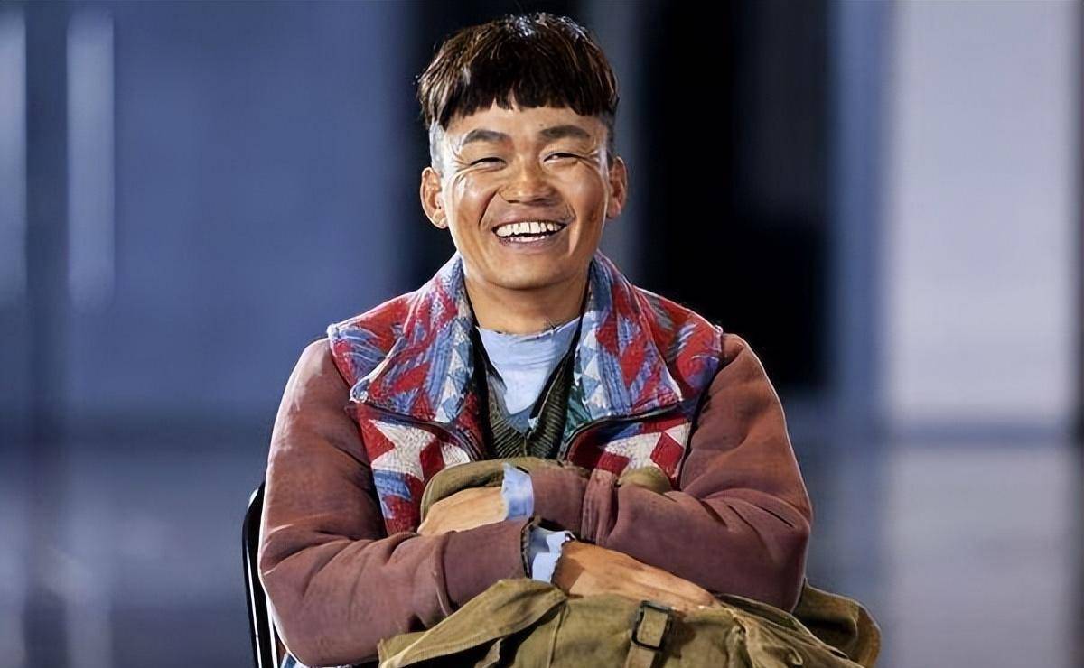 潘粤明被董洁毁了家庭事业和名声,有人比他更惨_钟镇涛_章小_婚姻