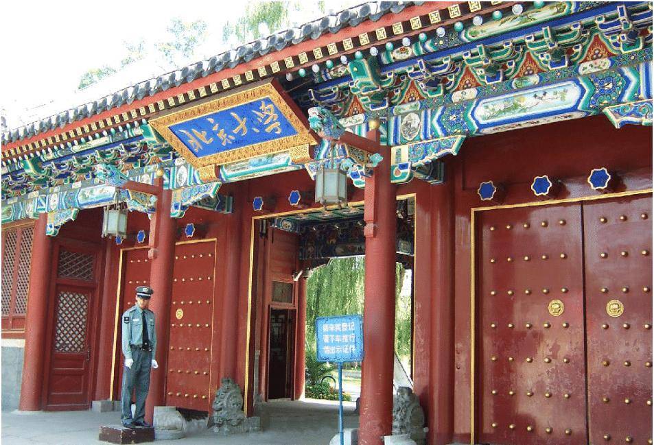 了信息学全国联赛一等奖,已然成为奥赛界新秀,浙江一带的中学抢着要