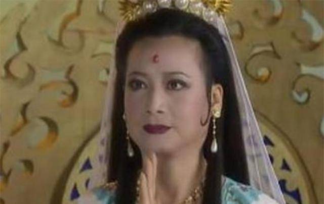 你看她干了啥事_如来佛_孙悟空_鲤鱼