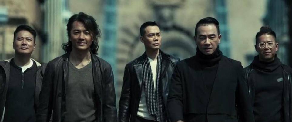 古惑仔系列的爆红,让陈小春郑伊健等等的艺人彻底的走红.