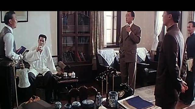 枭雄专业户吕良伟:除了我,还能有谁?_陆云生_上海_香港