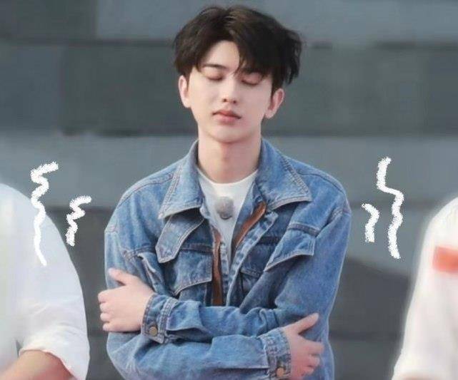 毕竟,为了拍摄蔡徐坤的照片,他的粉丝团队几乎可以去