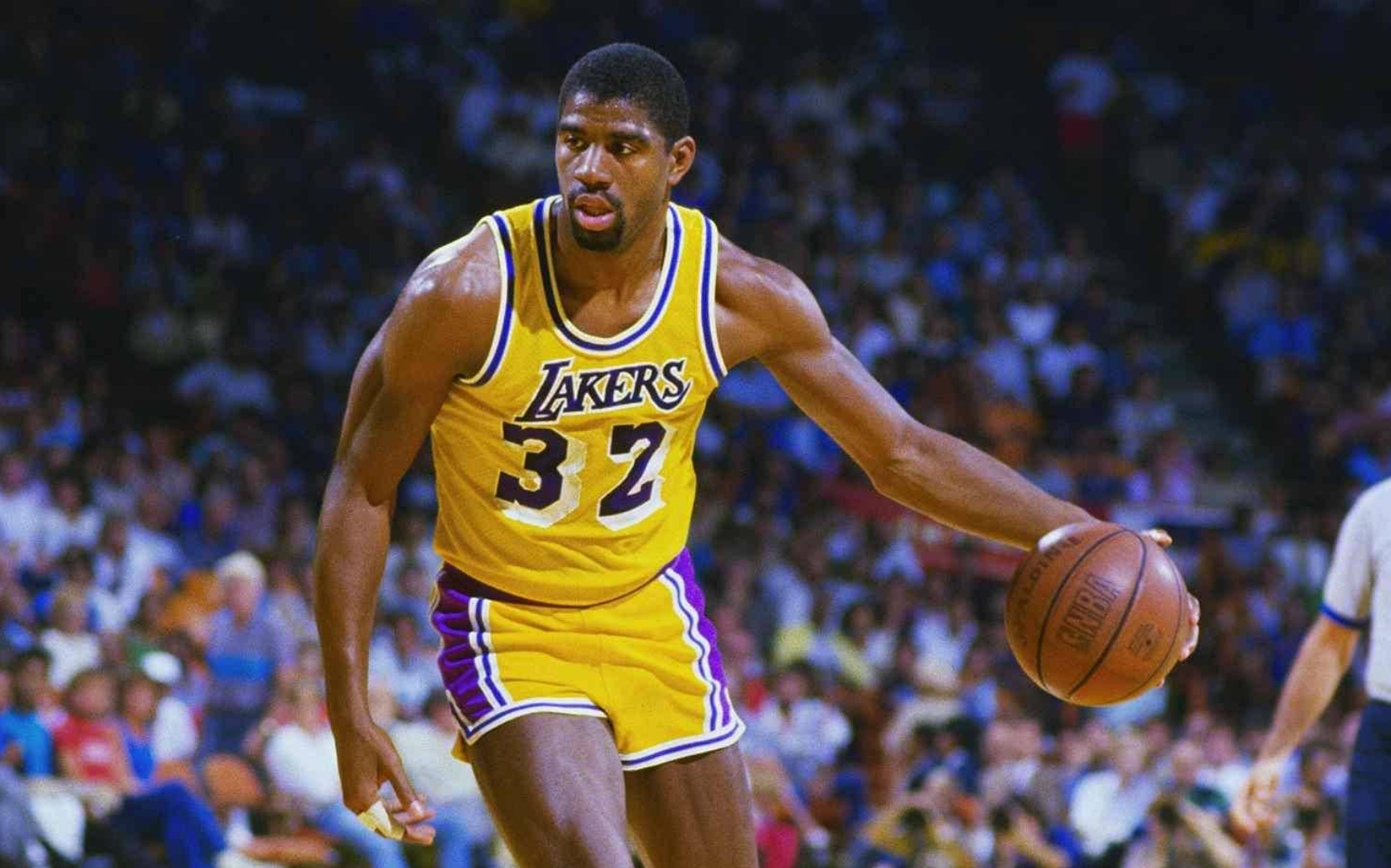 赛季_威尔特·张伯伦_比尔·拉塞尔