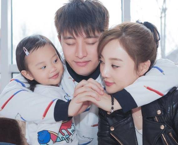 贾乃亮_女儿_生活