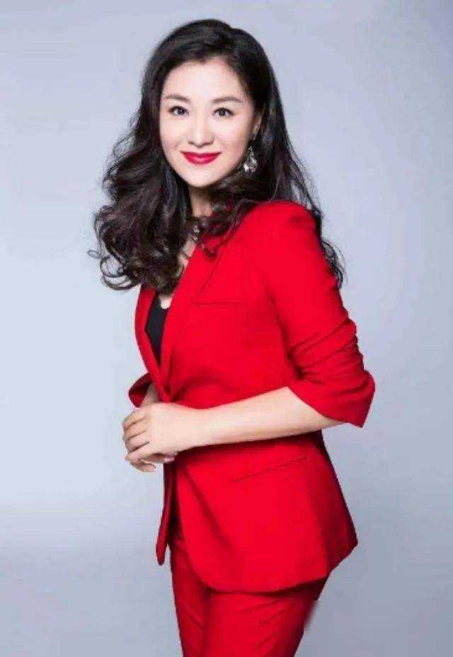 王丽达:嫁给了妈妈的偶像,结婚11年生一子,幸福圆满_汤子星_生活_音乐