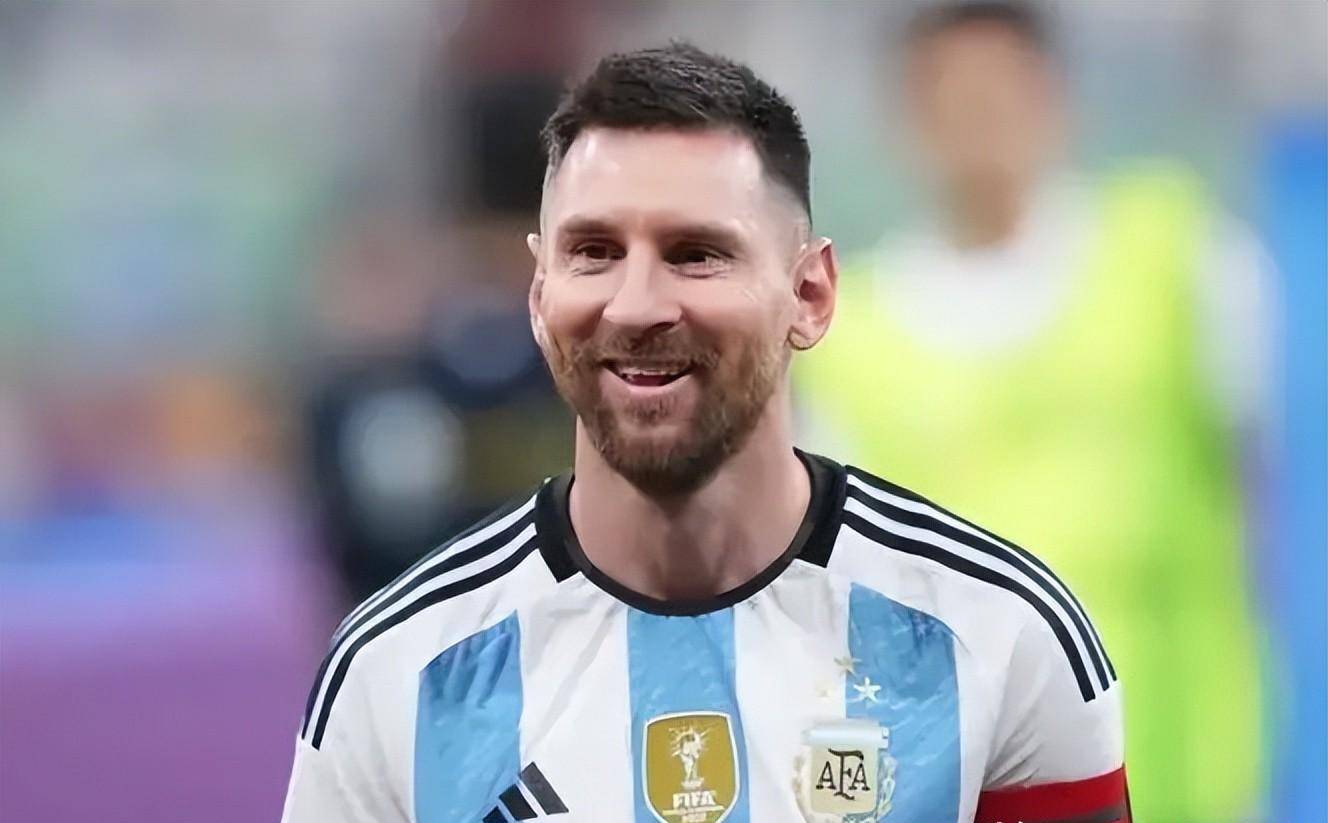 球迷为梅西疯狂,尊严在哪里?_中国_香港_微博