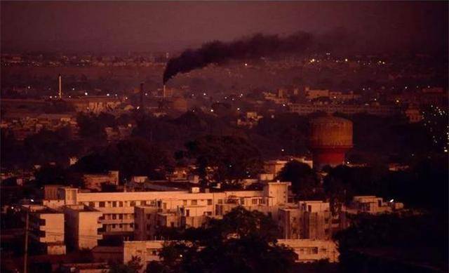 1984年印度化学灾难:57万人死亡,受害者每人只得五六百美金_工业_灾害