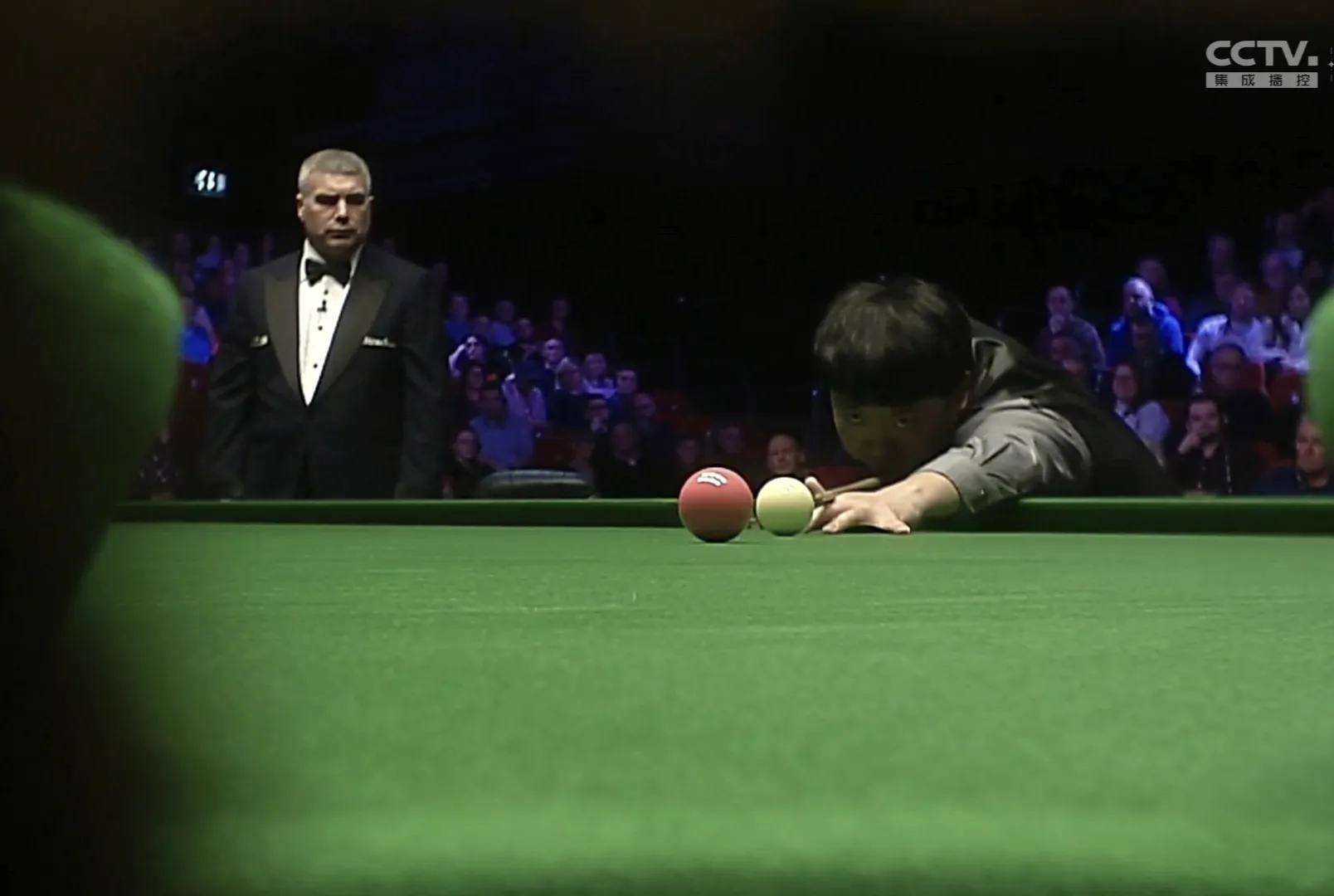 斯诺克球员锦标赛24日战报赛程:张安达5连鞭虐杀希金斯,半决赛约战