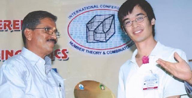 中国神童陶哲轩,智商比爱因斯坦高30,24岁成名校正教授_数学_父母