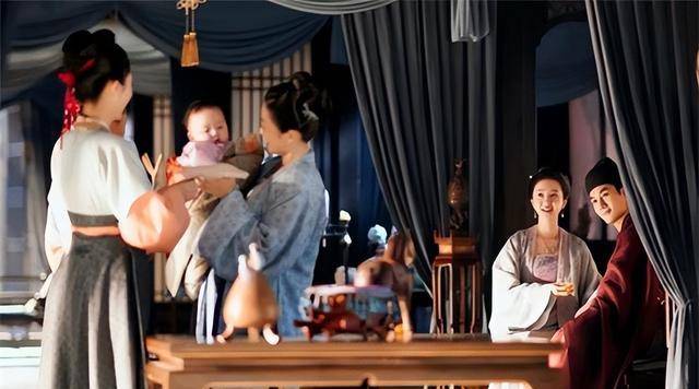 因此午时出生的女子在古代是特别不容易嫁出去的,人们认为午时出生的