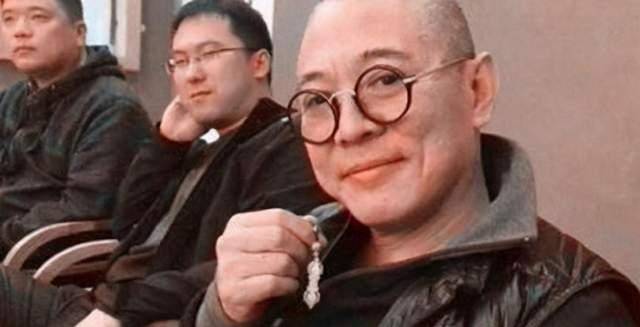 世界上仅存的两颗九眼天珠,一颗就在李连杰的脖子上,价值上亿_人民