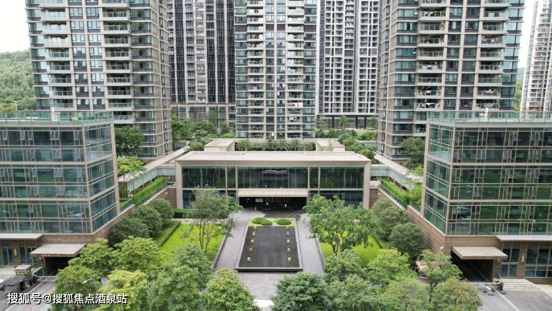 佛山万科世纪灯湖臻府售楼电话〢楼盘详情〢区域配套〢户型图〢24小时