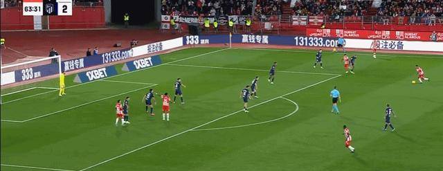 罗梅罗本场比赛的发挥堪称天神下凡.